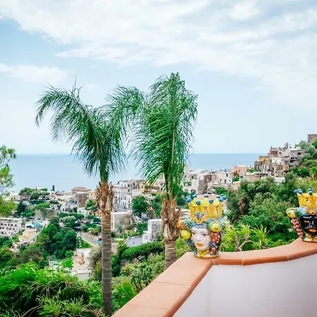 Дом отдыха Eden House *